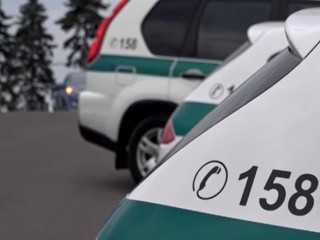 Ženu aj maloleté deti bil rukami aj palicou. Po poslednej bitke prišla o dieťa