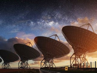 Mimozemšťania nás vyhubia, varujú vedci: Vyzývajú Zem, aby prestala vysielať signály