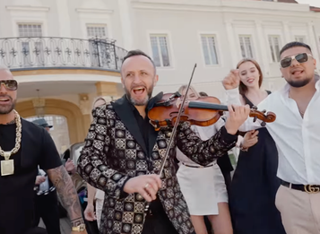 Plačkovej Rendy a Kandráčovci?! To je kombinácia, ktorá dvíha zo stoličiek!