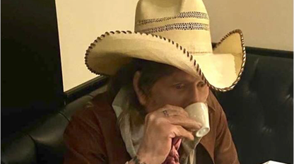 Hollywoodska hviezda na dne: Na staré kolená mu hrozí ulica!