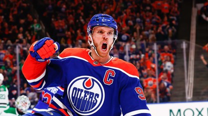 Nezastaviteľný MCDAVID vládne NHL, najlepšieho strelca má Minnesota