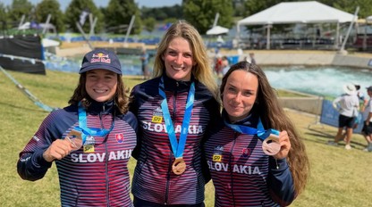 Prvá medaila z MS. Slovenské kajakárky vybojovali BRONZ