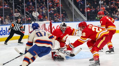 MCDAVID vytvoril rekord asistenciami, Slováci bez bodu
