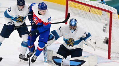 DVORSKÝ zvyšuje na 2:1!