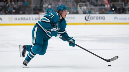 Zázračné hokejové dieťa pokorilo hranicu 100 bodov