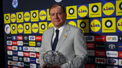 Slovenskú futbalovú reprezentáciu povedie Vladimír WEISS st.