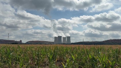 Európa hlási výpadky, no Slovensko sa o elektrinu báť nemusí. Máme iný chladiaci systém