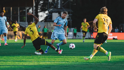 Slovan bojuje o Ligu majstrov. Z jeho úspechu môžu zarobiť aj iné kluby