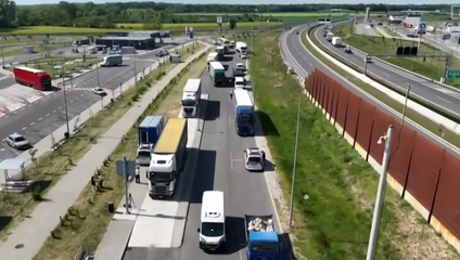 Na slovenských cestách prebieha veľká policajná akcia, vodičov sledujú aj drony
