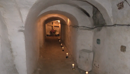 Podzemie Nitrianskeho hradu skrýva kryptu kňazov aj františkánov. Do kedy ju môžete navštíviť?