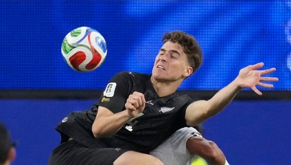 Novozélanďan Bindon prepisuje históriu. Je prvým hráčom, ktorého mama tiež hrala na MS