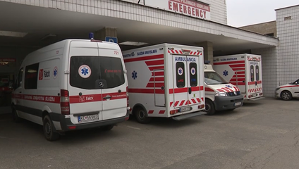 Muža, ktorý sexuálne napadol ženu v sanitke, sudca do väzby nevzal