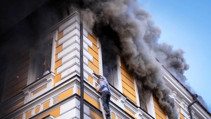 Silné výbuchy v Kyjeve. Na mesto mierili balistické rakety