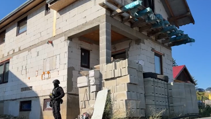 V Poprade zlodeji ukradli peniaze, zbrane aj strelivo