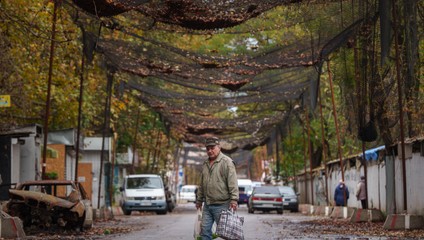 Ruský a ukrajinský ombudsman sa stretli na Ukrajine: Do Olešiek príde 25 evakuačných autobusov