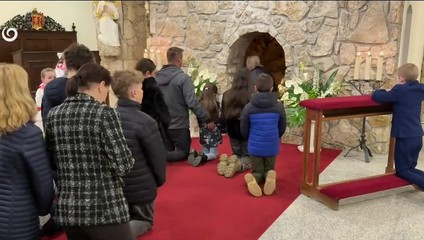 Boží hrob v atómovom kryte: V Lendaku sa počas Veľkej noci modlia pod zemou