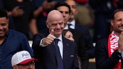 Nóri ženú FIFA pred etickú komisiu kvôli amnestii pre Baloguna