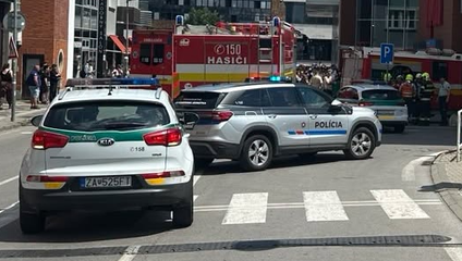 Polícia evakuuje Aupark v Žiline: Hasiči zasahujú pri požiari