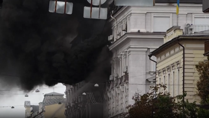 Ruský dron zasiahol sídlo ukrajinskej tajnej služby SBU v centre Kyjeva: Zelenskyj nariadil odvetu