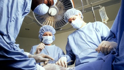 Bývalý anestéziológ dostal doživotie. Otrávil 30 pacientov, 12 z nich zomrelo