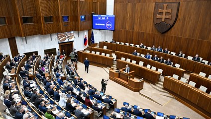 Zákon za 5 a pol milióna eur: Čo predchádzalo rušeniu zákona o zrušení ÚOO?