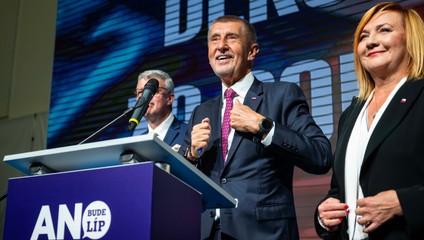 Koalícia ANO, SPD a Motoristov je oficiálna. SPD získa post predsedu snemovne