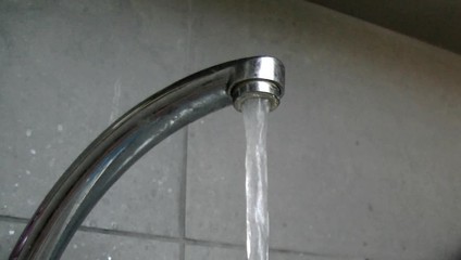 Vo Zvolene hlásia nedostatok pitnej vody. Používať ju možno len na základné potreby