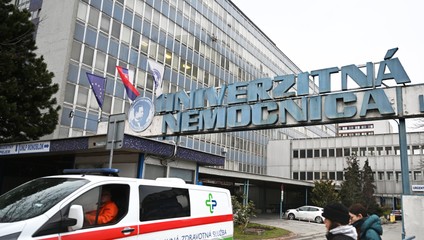 Košická nemocnica zakazuje návštevy hospitalizovaných pacientov