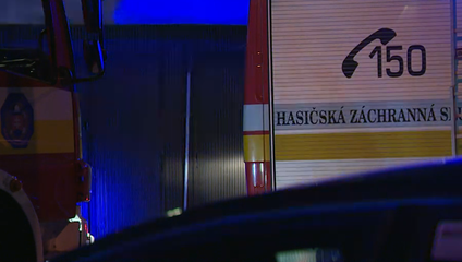 Nočný požiar v domove sociálnych služieb: Intoxikovali sa štyri osoby