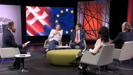 „Veľká neúcta voči Slovensku!“ Europoslanci sa nepohodli kvôli Péterovi Magyarovi a Felvidéku
