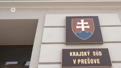Zakázané látky mal poskytovať aj za sexuálne služby. Po rozsudku naďalej pracuje ako lekár