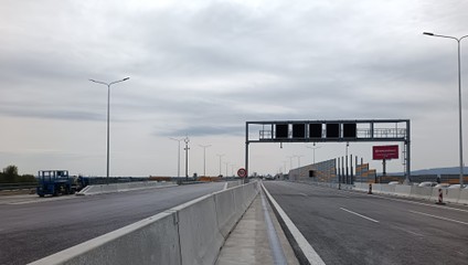 Dopravná nehoda úplne uzavrela úsek D1 z Bratislavy do Trnavy