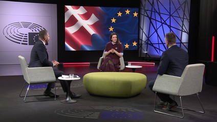 Európa od A po Z: Uhrík odmieta ďalšie zbrojenie, Karvašová pripomína otázku bezpečnosti