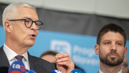 PS platí Korčokovi cez firmu jeho manželky. „Nemám čo skrývať,“ reaguje politik