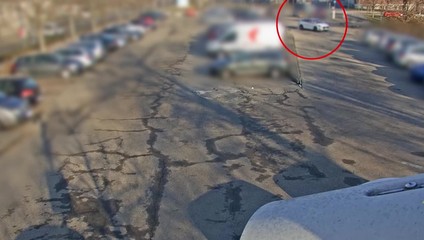 Auto si “vyrazilo na prechádzku”: Zaparkované sa samo rozbehlo dole kopcom