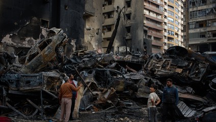 Počet obetí stredajších útokov Izraela na Libanon stúpol na 357, zranených je vyše 1000 ľudí