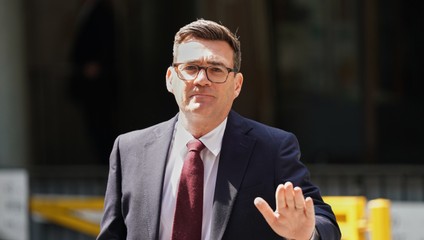 Labouristi potvrdili nového lídra. Andy Burnham čoskoro vystrieda Starmera