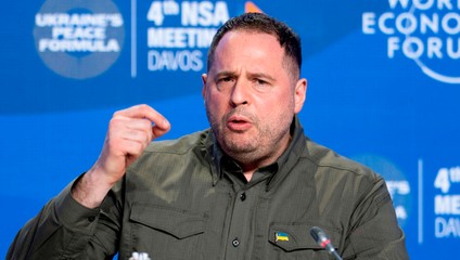 Ex-šéf Zelenského kancelárie Jermak vyzbieral peniaze na kauciu a pôjde na slobodu
