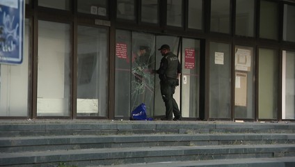 Polícia zasahovala v bývalom sídle Najvyššieho súdu. V okolí našla záhadné stopy