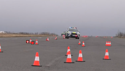 Policajti trénovali krízové manévre: Letisko sa premenilo na cvičisko naháňačiek