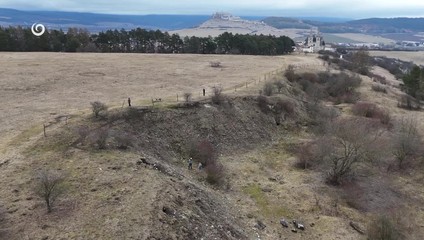 Ovce a kravy pri Spišskej Kapitule odhalili 50-ročnú skládku odpadu