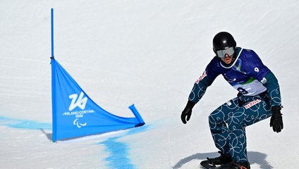 Parasnowboardista KRUPA desiaty