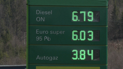 Aká je situácia s pohonnými hmotami? V zahraničí natankujete lacnejšie