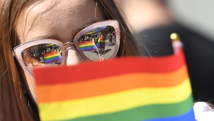 Nórsky súd uložil 30 rokov väzenia organizátorovi streľby v gay bare počas Pridu