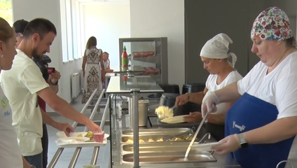 Varili pre pacientov v kuchyni s plesňou. Bojnická nemocnica otvorila nové priestory