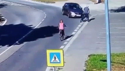 Opitý vodič ohrozoval okoloidúcich, prešiel 67-ročného cyklistu a z miesta ušiel