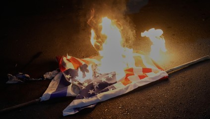 Irán je pripravený rokovať s USA, znovu otvoril svoj vzdušný priestor