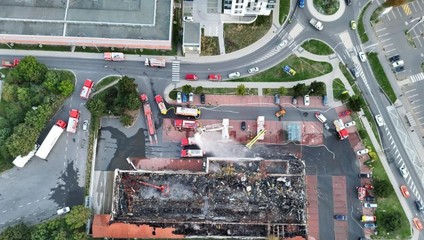 Po požiari predajne Lidl zostala spúšť. Hasiči už poznajú príčinu