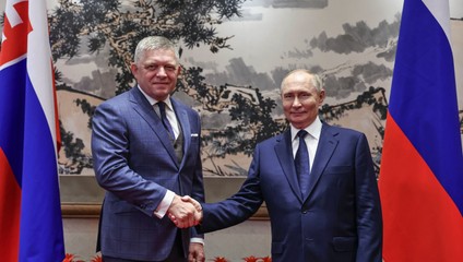 Fico s Orbánom vyzývajú EÚ obnoviť dialóg s Ruskom a zrušiť sankcie