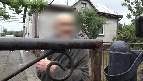 Rodina zo Sačurova po útoku žije v strachu. Ľudí k ich domu nasmerovala veštica